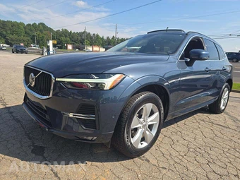 2022 Volvo XC60 B5 Momentum
