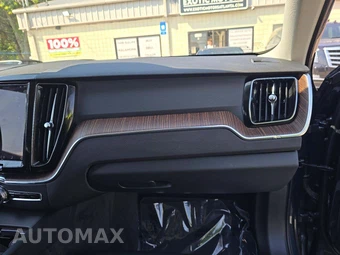 2022 Volvo XC60 B5 Momentum - miniatura 19