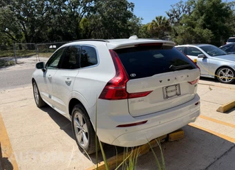 2022 Volvo XC60 B5 Momentum - miniatura 5