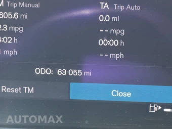 2022 Volvo XC60 B5 Momentum – miniatura 12