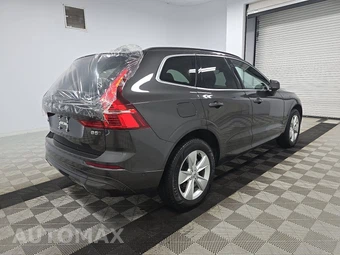 2022 Volvo XC60 B5 Momentum - miniatura 4