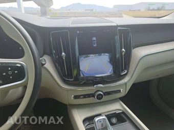 2022 Volvo XC60 B6 Inscription - miniatura 10