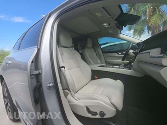 2022 Volvo XC60 B6 Inscription - miniatura 18