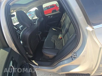 2022 Volvo XC60 Recharge Plug-In Hybrid T8 Inscription - miniatura 13