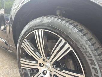 2022 Volvo XC90 Recharge Plug-In Hybrid T8 Inscription 6-Passenger - miniatura 27