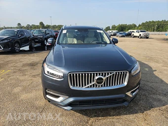 2022 Volvo XC90 Recharge Plug-In Hybrid T8 Inscription 6-Passenger - miniatura 2