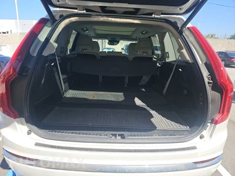 2022 Volvo XC90 Recharge Plug-In Hybrid T8 Inscription 7-Passenger - miniatura 17