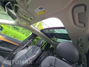 2022 Volvo XC90 Recharge Plug-In Hybrid T8 Inscription Expression 6-Passenger - miniatura 11