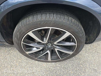 2022 Volvo XC90 Recharge Plug-In Hybrid T8 Inscription Expression 6-Passenger - miniatura 25