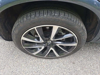 2022 Volvo XC90 Recharge Plug-In Hybrid T8 Inscription Expression 6-Passenger - miniatura 27