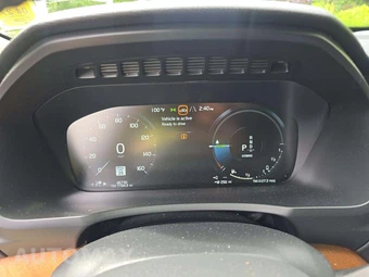 2022 Volvo XC90 Recharge Plug-In Hybrid T8 Inscription Expression 6-Passenger - miniatura 9