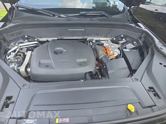 2022 Volvo XC90 Recharge Plug-In Hybrid T8 R-Design 7-Passenger - miniatura 18