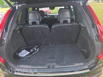 2022 Volvo XC90 Recharge Plug-In Hybrid T8 R-Design 7-Passenger - miniatura 19