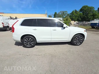 2022 Volvo XC90 T5 Momentum 7-Passenger - miniatura 5