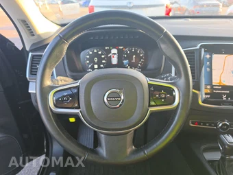 2022 Volvo XC90 T5 Momentum 7-Passenger - miniatura 10