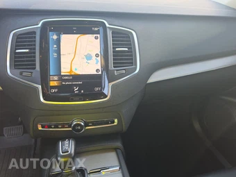2022 Volvo XC90 T5 Momentum 7-Passenger - miniatura 11