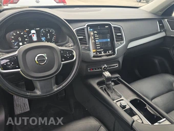 2022 Volvo XC90 T5 Momentum 7-Passenger - miniatura 11