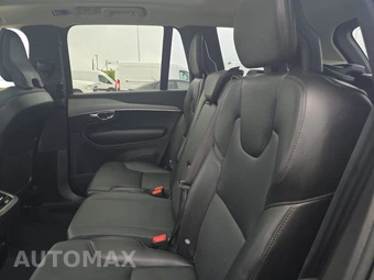 2022 Volvo XC90 T5 Momentum 7-Passenger - miniatura 13