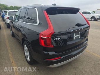2022 Volvo XC90 T5 Momentum 7-Passenger - miniatura 6
