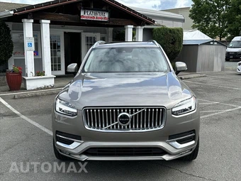 2022 Volvo XC90 T6 Inscription 6-Passenger - miniatura 2