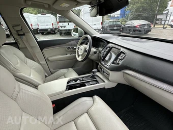 2022 Volvo XC90 T6 Inscription 6-Passenger - miniatura 22
