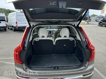2022 Volvo XC90 T6 Inscription 6-Passenger - miniatura 8