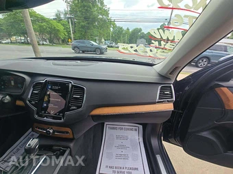 2022 Volvo XC90 T6 Momentum 6-Passenger - miniatura 20