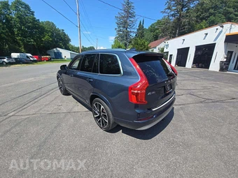 2022 Volvo XC90 T6 Momentum 6-Passenger - miniatura 2