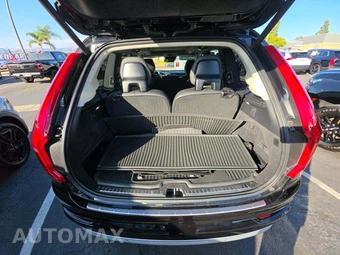 2022 Volvo XC90 T6 Momentum 7-Passenger - miniatura 15