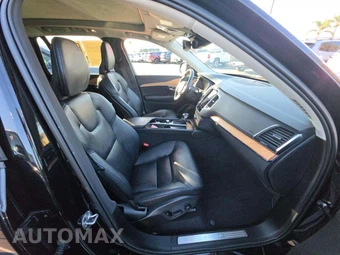 2022 Volvo XC90 T6 Momentum 7-Passenger - miniatura 19