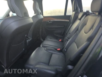 2022 Volvo XC90 T6 Momentum 7-Passenger - miniatura 13