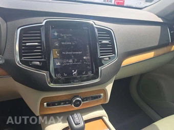 2022 Volvo XC90 T6 Momentum 7-Passenger - miniatura 10