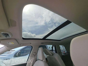 2022 Volvo XC90 T6 Momentum 7-Passenger - miniatura 11