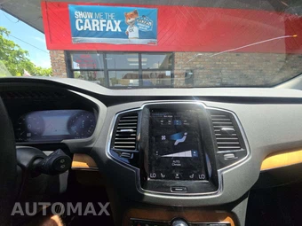 2022 Volvo XC90 T6 Momentum 7-Passenger - miniatura 10