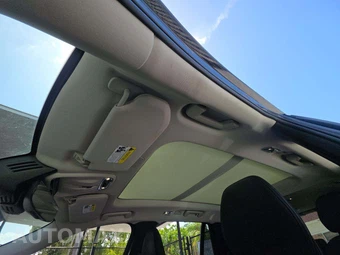 2022 Volvo XC90 T6 Momentum 7-Passenger - miniatura 11