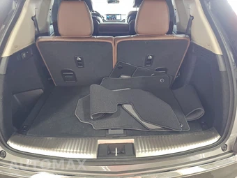 2023 Acura MDX w/Platinum Elite Pkg – miniatura 17