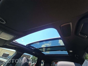2023 Acura RDX w/Platinum Elite A-Spec Pkg - miniatura 8