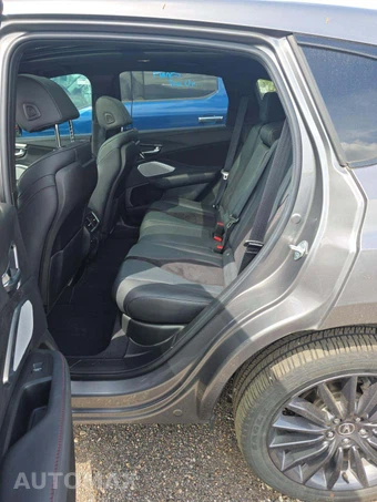 2023 Acura RDX w/Platinum Elite A-Spec Pkg – miniatura 13