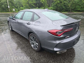 2023 Acura TLX w/A-Spec Pkg – miniatura 2