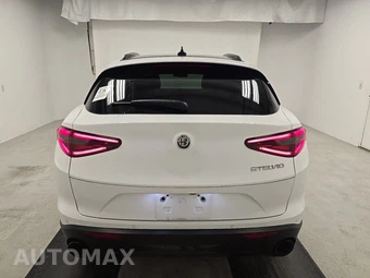 2023 Alfa Romeo Stelvio Sprint - miniatura 5