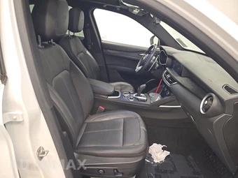 2023 Alfa Romeo Stelvio Sprint - miniatura 8