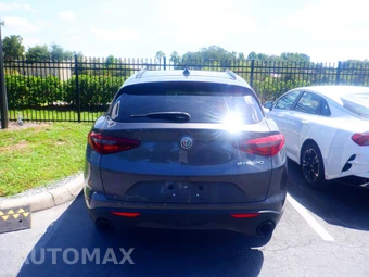 2023 Alfa Romeo Stelvio Sprint – miniatura 13