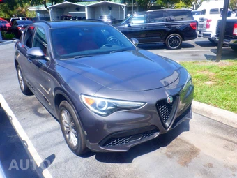 2023 Alfa Romeo Stelvio Sprint – miniatura 21