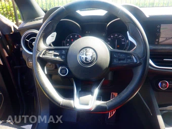 2023 Alfa Romeo Stelvio Sprint – miniatura 24