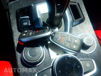 2023 Alfa Romeo Stelvio Sprint – miniatura 4