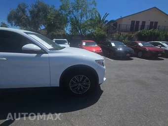 2023 Alfa Romeo Stelvio Sprint – miniatura 5