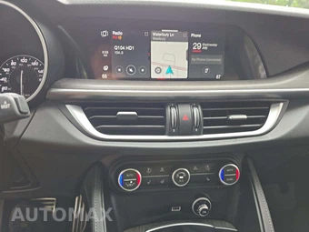 2023 Alfa Romeo Stelvio Ti – miniatura 10
