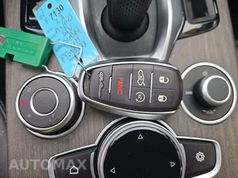 2023 Alfa Romeo Stelvio Ti – miniatura 8