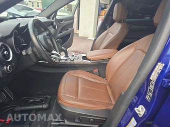 2023 Alfa Romeo Stelvio Ti – miniatura 3
