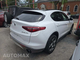 2023 Alfa Romeo Stelvio Ti – miniatura 3